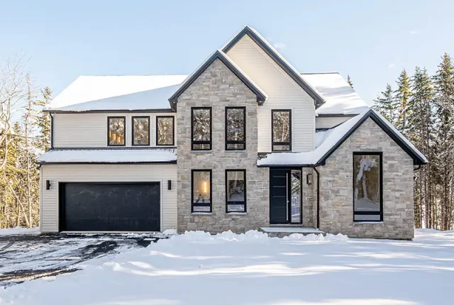 Voyageur Lakes single-family home by United Gulf Developments in Hammonds Plains